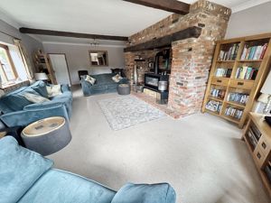 Lounge- click for photo gallery